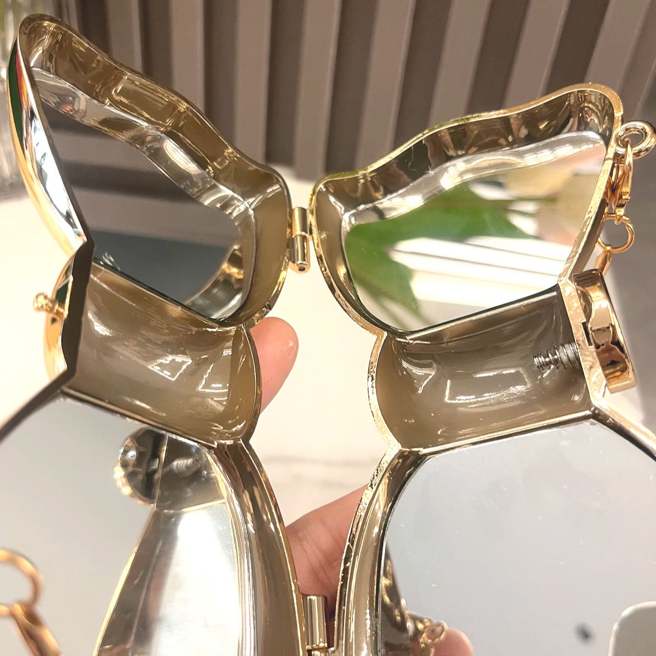Gouden avondtasje portemonnees - Luxury Bags Brands recensie en prijs